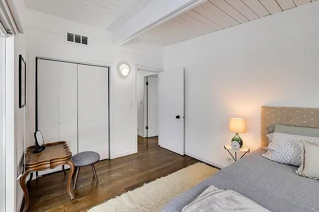 2649 Crawford Ave — Photo 29