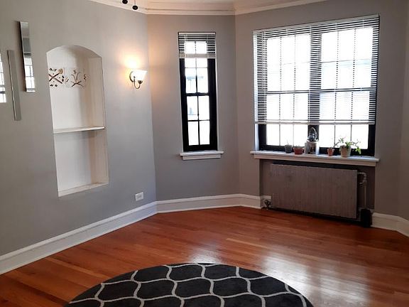 3rd image of 423 S Taylor Ave #2E