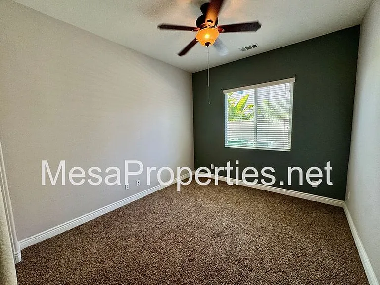 28610 Strauss Ln — Photo 45