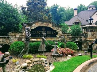 450 Belada Blvd, Sandy Springs, GA 30342