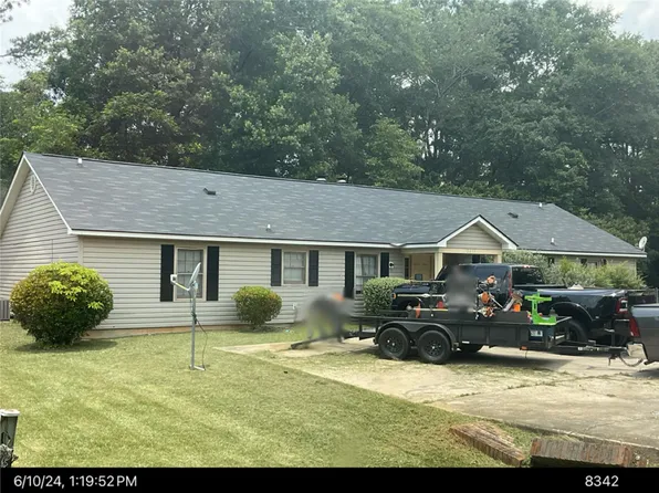 2611 Colonial Dr #A, Albany, GA 31721