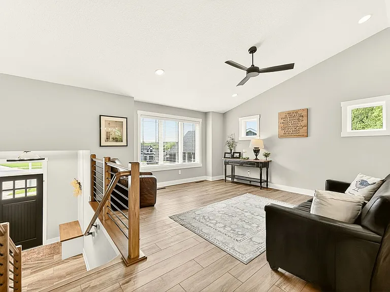 5411 Destination Ln NE — Photo 11