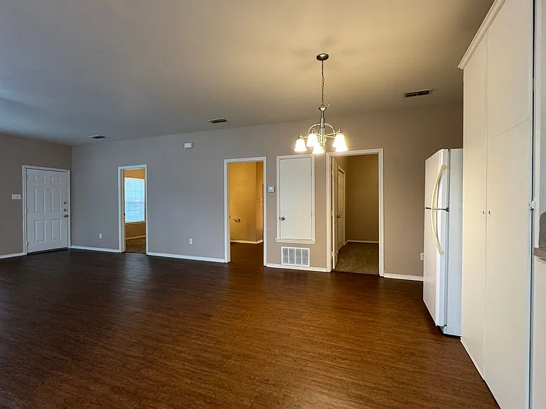 17308 FM 2493 — Photo 10