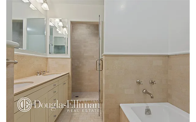 Rented by Douglas Elliman | media 23