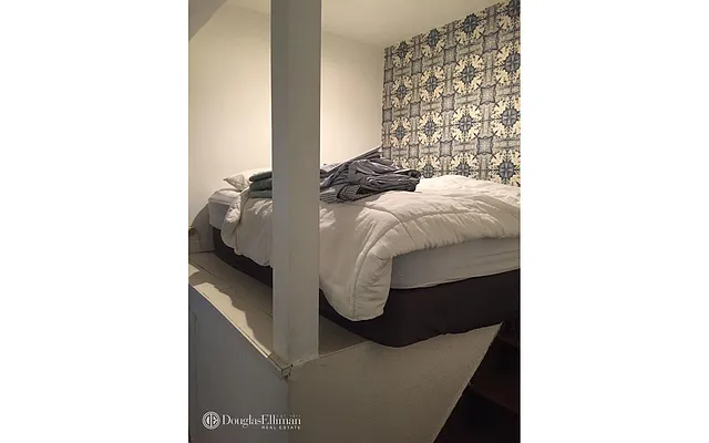 Rented by Douglas Elliman | media 25