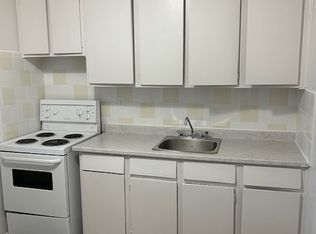 30 Mohawk Rd W #128, Hamilton, ON L9C 1V8