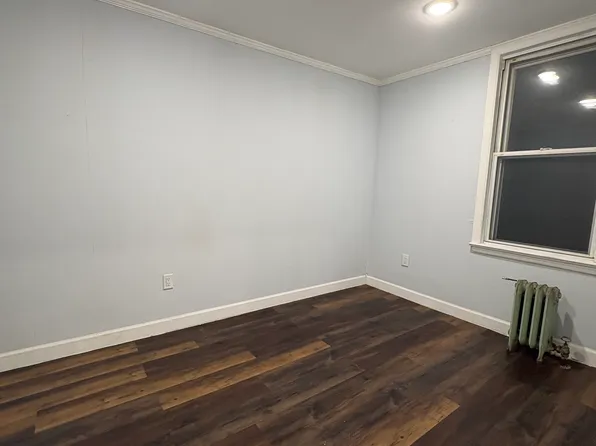 61 West 49th Street image 6 of 6