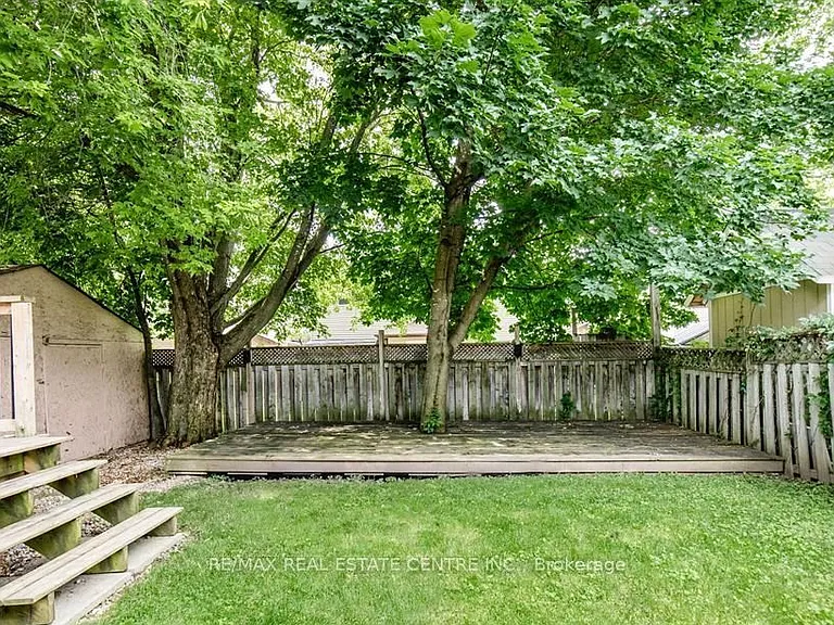 21 Maitland Dr — Photo 41