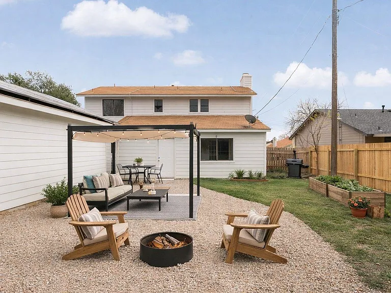 13004 Esplanade St — Photo 18
