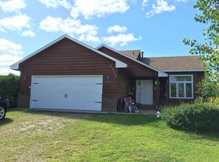 1074 County Road 5 NW, Isanti, MN 55040