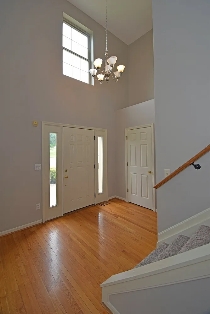 4 bed, 3.5 bath, 3534 sqft, $3,400 — Photo 2