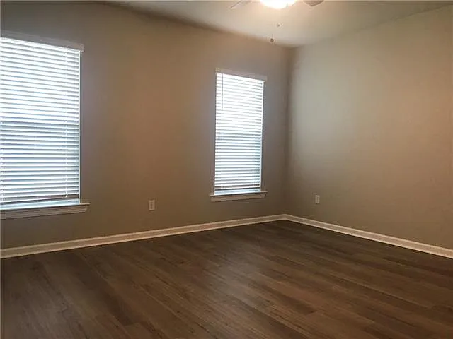 212 Covington Cottage Ln — Photo 22