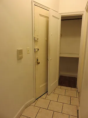 Rented by Majesty Management | media 10