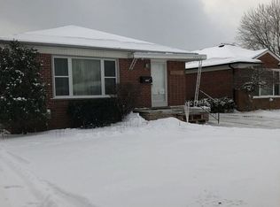 19032 Rosetta Ave, Eastpointe, MI 48021