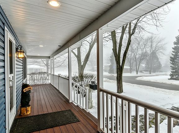 2nd image of 16955 Forest View Dr