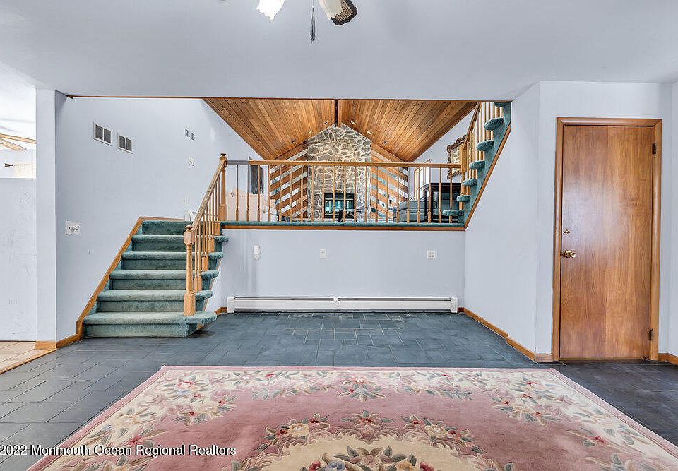 15 Station Road, Bayville, NJ 08721 Zillow