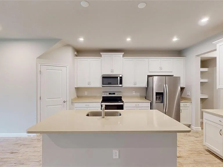 26130 Fantasy Sky Ln — Photo 5