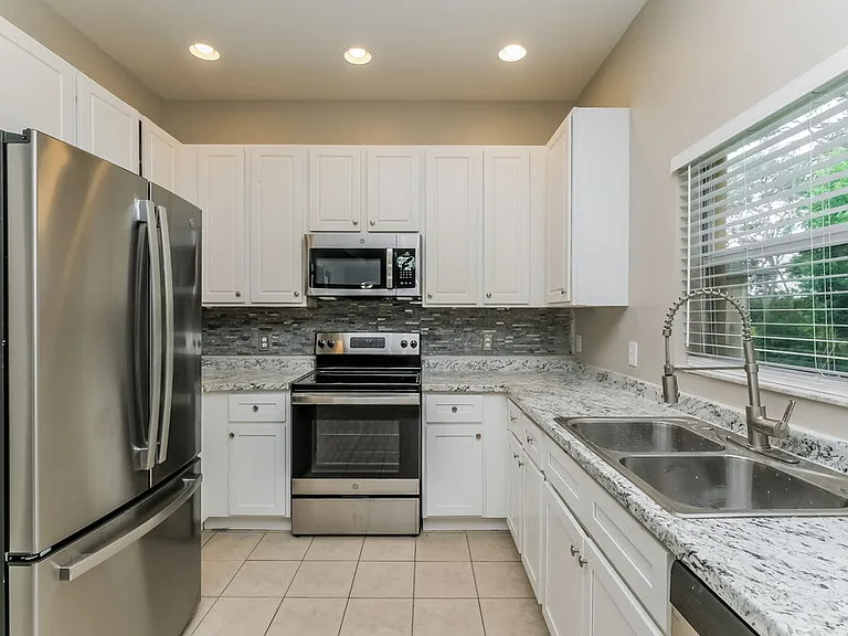3810 Braemere Dr — Photo 8