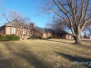 1 Wishbone Rd, Saint Joseph, MO 64506