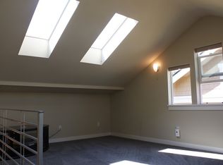 19 W Florentia St, Seattle, WA 98119