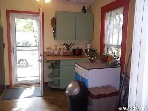 3rd image of 6 Oxford Pl