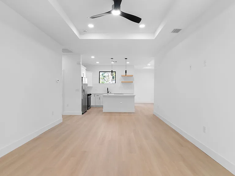 2583 Kabbaby St — Photo 3