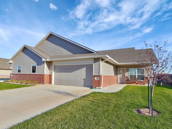 932 N Cloverleaf St, Goddard, KS 67052