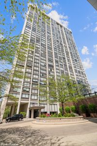 5455 N Sheridan Rd APT 2403, Chicago, IL, 60640