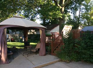 17 Meadowbrook Rd, Maplewood, NJ 07040