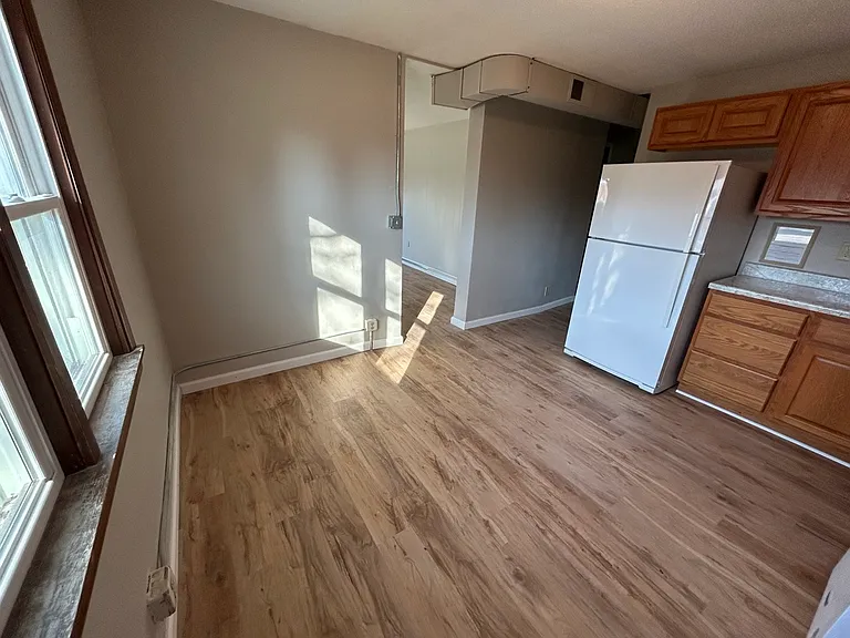 2704 College St #A — Photo 3