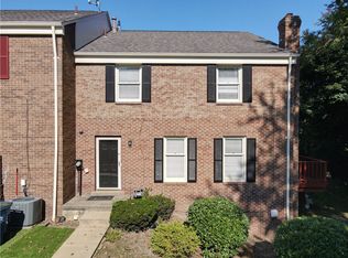 32 Bracken Pl, Pittsburgh, PA 15239