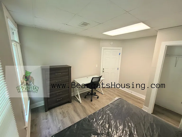 93 Chestnut St — Photo 5