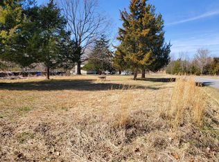 142 Holiday Hills Dr, Pamplin, VA 23958