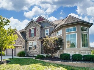 266 Woodstream Dr, Springboro, OH 45066