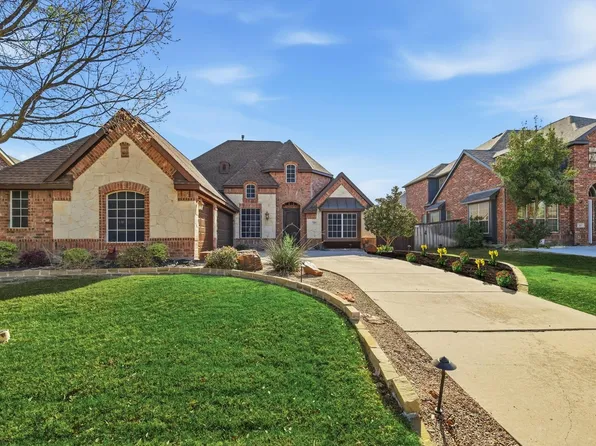 205 Odyssey Ln, Mansfield, TX 76063