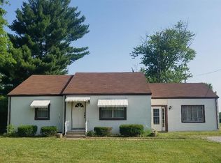 1021 W State St, Charleston, IL 61920