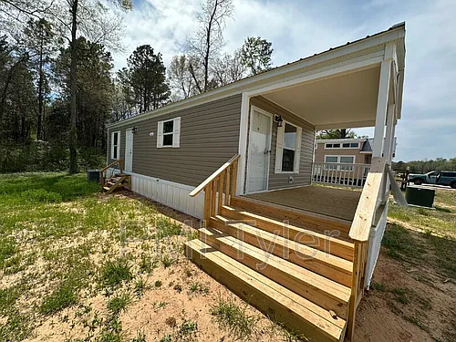 127 Loblolly Ln Photo 1