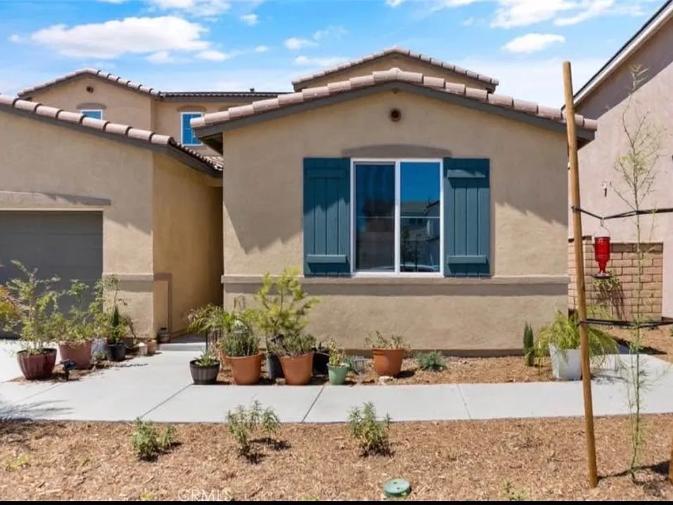 5066 Banjo Way