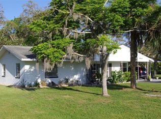 9640 Mockingbird Ln, Micco, FL 32976