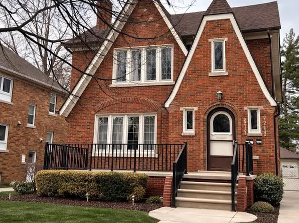 22152 Francis St #1, Dearborn, MI 48124