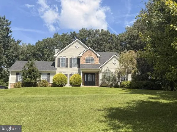 124 Bobbis Ter, New Egypt, NJ 08533