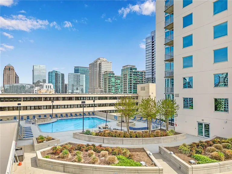 860 Peachtree St NE #1112 — Photo 42