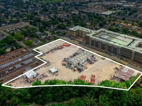 1626 Enid St, Houston, TX 77009