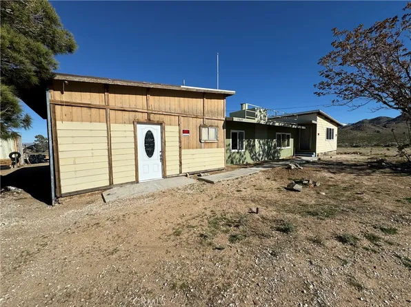 12627 Waverly Ave, Lucerne Valley, CA 92356