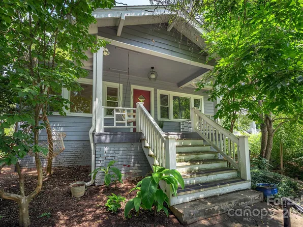 236 Forest Hill Dr, Asheville, NC 28803