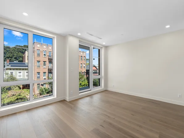 310 Fenimore Street image 7 of 48