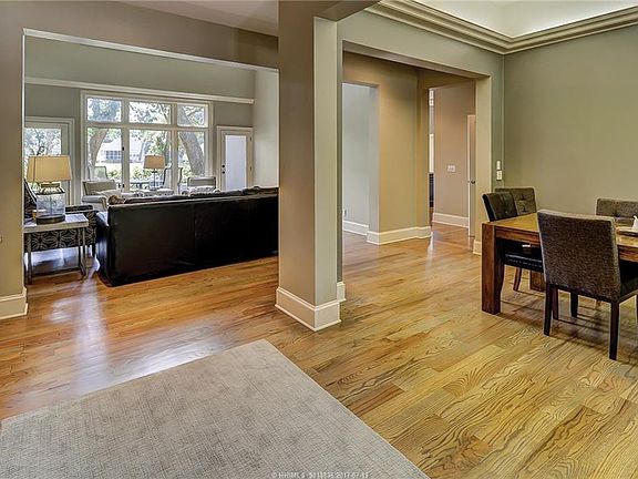 4th image of 92 Barony Cir