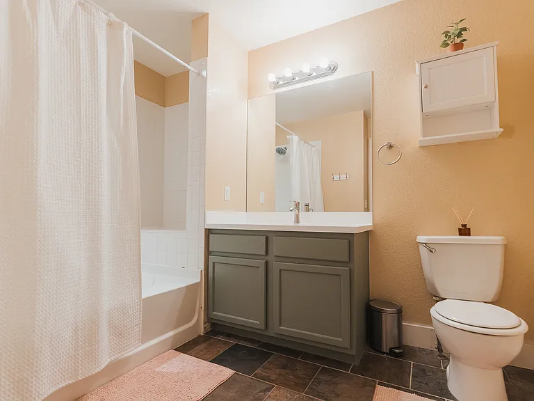 2133 Krisron Rd #A-301 — Photo 26