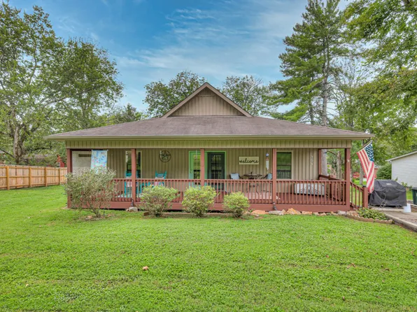 704 Old Manchester Rd, Woodbury, TN 37190