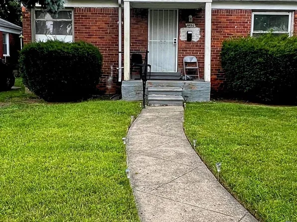 8836 Artesian St, Detroit, MI 48228